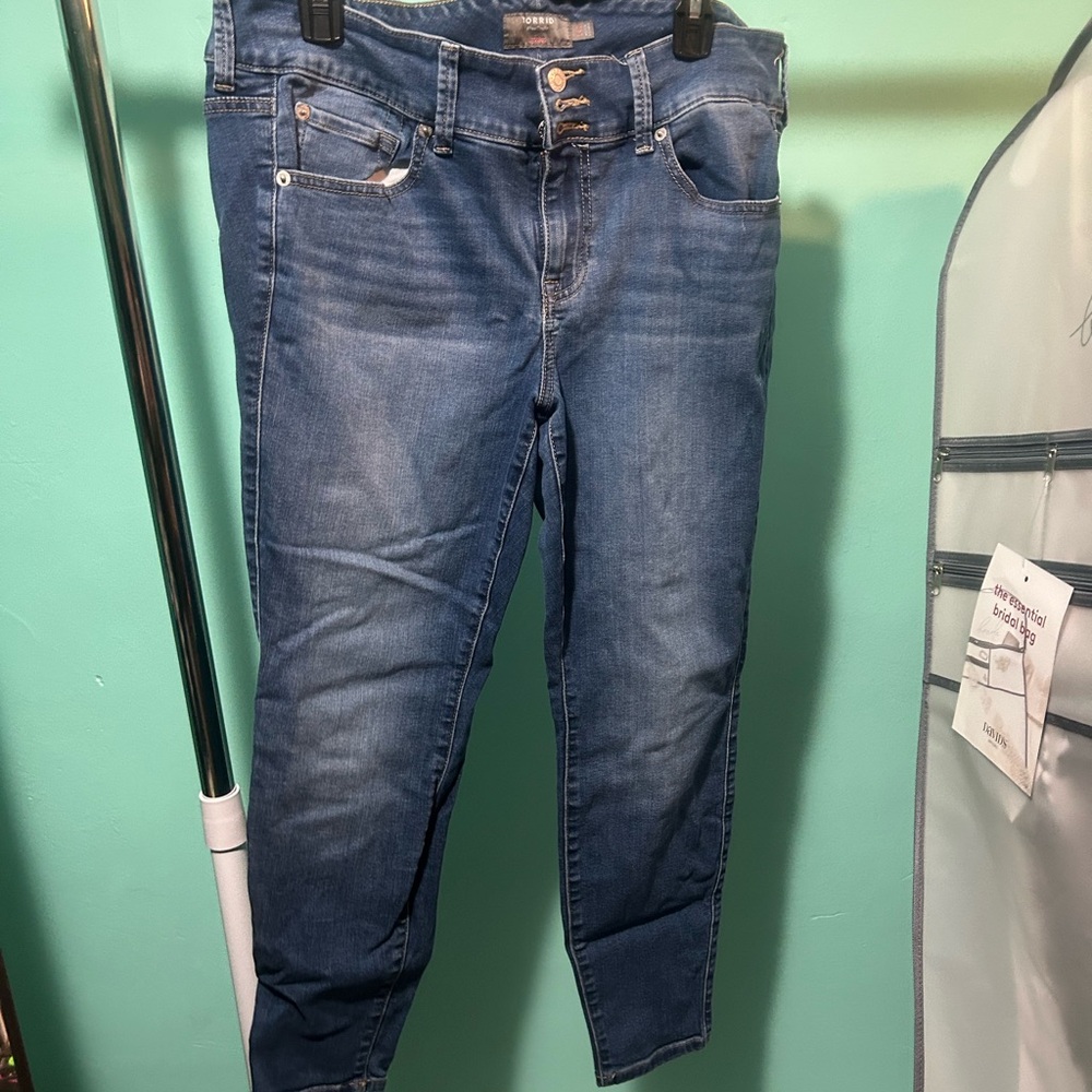 Torrid super soft jegging size 14 short